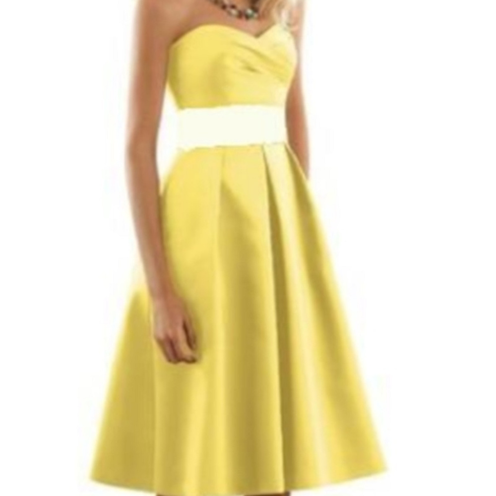 After Six 6553...Strapless, Satin, Cocktail dress....Sunflower...Sz 4 L